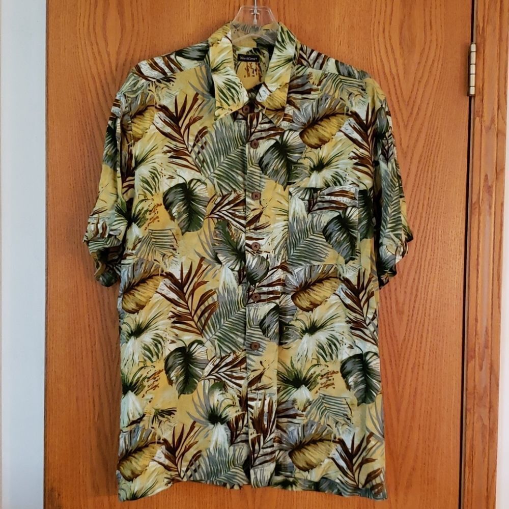EUC Northcrest Hawaiian Style Button Down Shirt XL